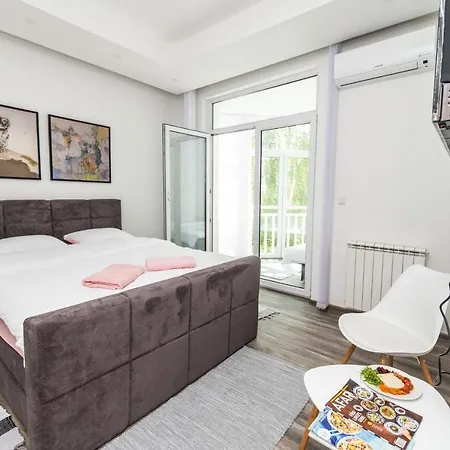 Modern In The Heart Of The Center! Saraievo