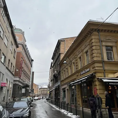 Modern In The Heart Of The Center! 公寓 塞拉耶佛